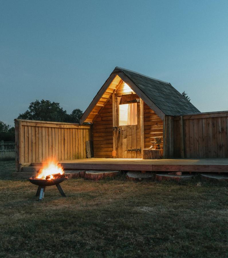 Glamping At The Retreat Wiltshire Is Rural Bliss Chippenham (Wiltshire) Exterior foto